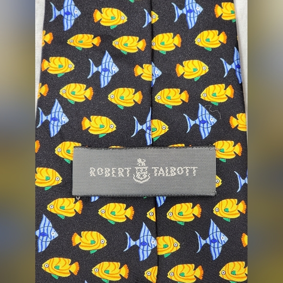 VINTAGE ROBERT TALBOTT MEN"S HAND MADE 100% SILK TIE TROPICAL FISH BLACK - Picture 4 of 7